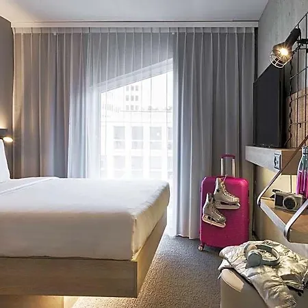 Moxy Lausanne