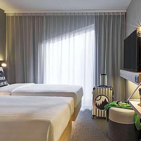 Szálloda Moxy 3*