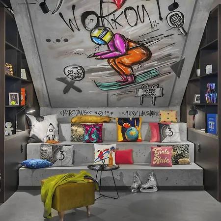 Moxy 3* Lausanne