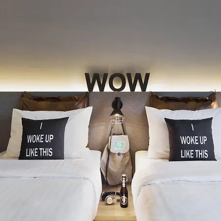 Moxy Hotel 3*